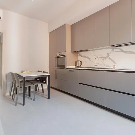 Guesthost - M5 Gerusalemme Modern&elegant X4 Apartmán Milán